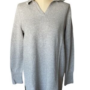 J. Jill Light Gray V-Neck Sweater